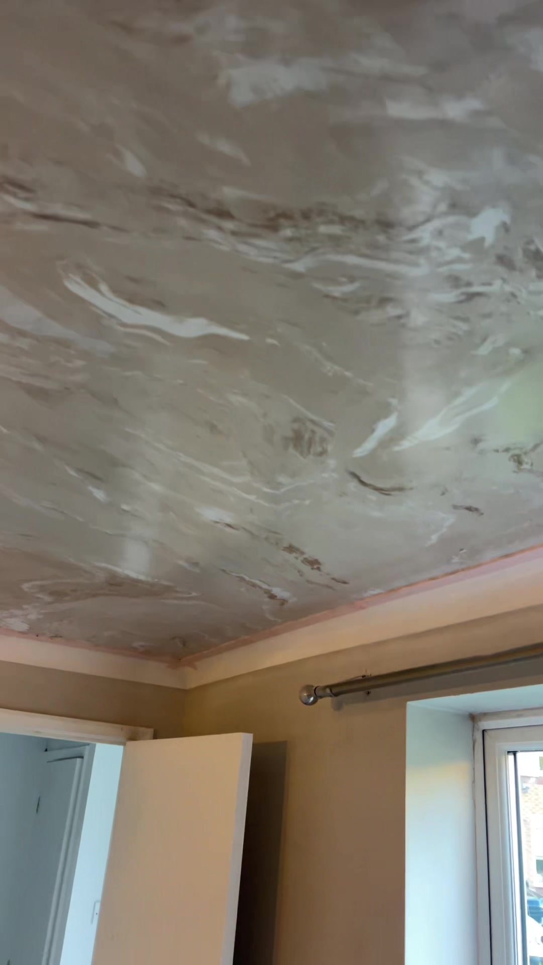 Polished marmorino plaster ceiling finish